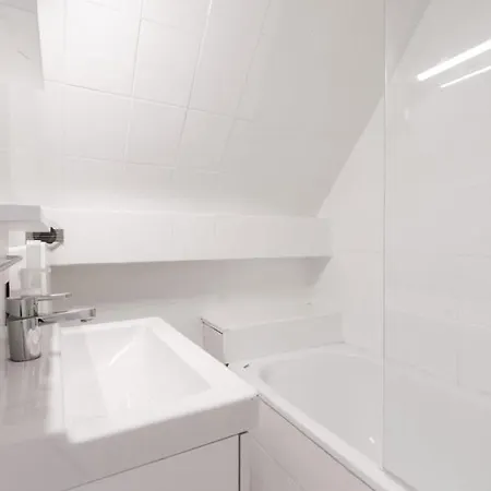 Vieux Functional Triplex Apartment Lille